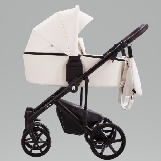 Изображение ДЕТСКАЯ КОЛЯСКА BJOY MIA ECO 3 В 1 2026